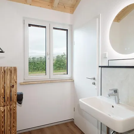 Tiny Haus 1 - Kirsche